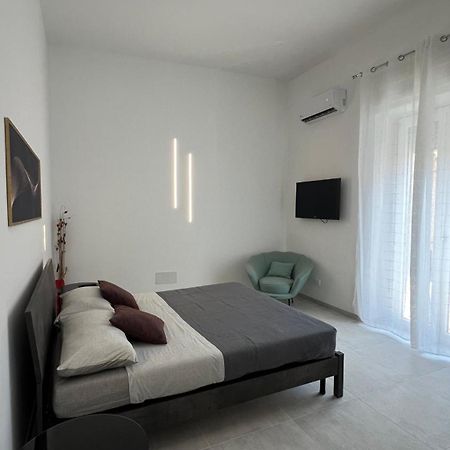 Vico Ventitre 1 Apartment Noto Bagian luar foto